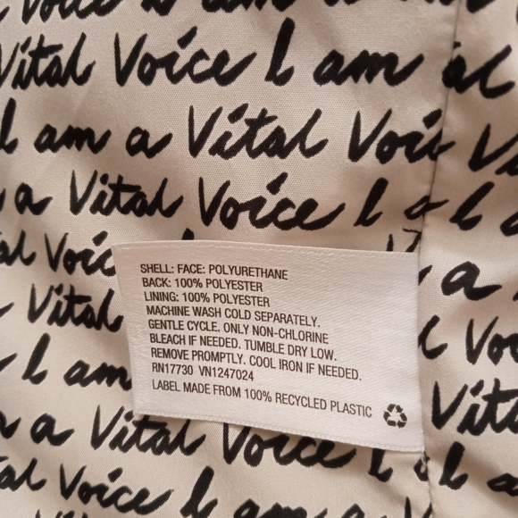 Stylish faux leather jacket😎💅 - Picture 6 of 7